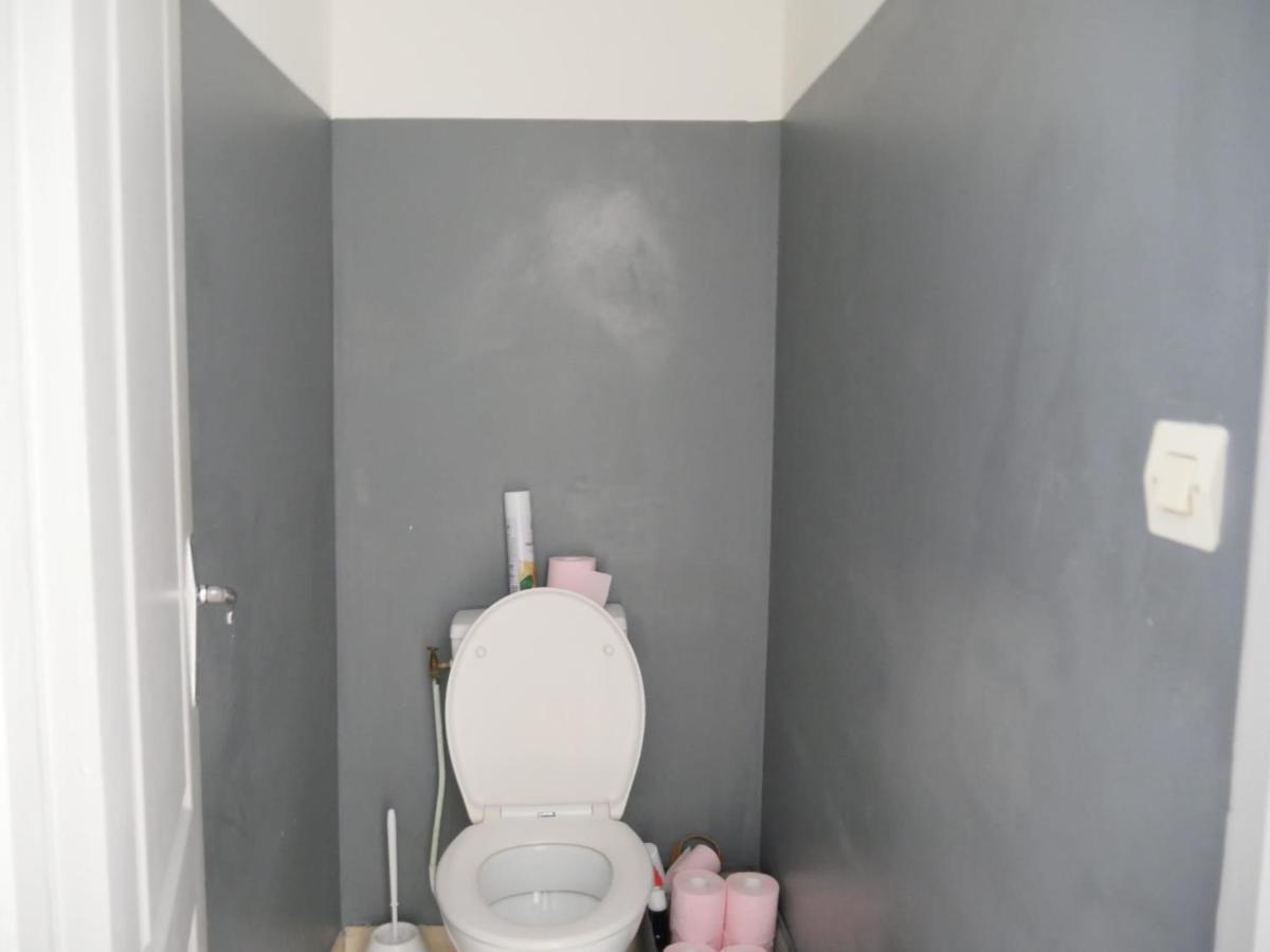 Private Room In มงต์เปอลิเยร์ ภายนอก รูปภาพ